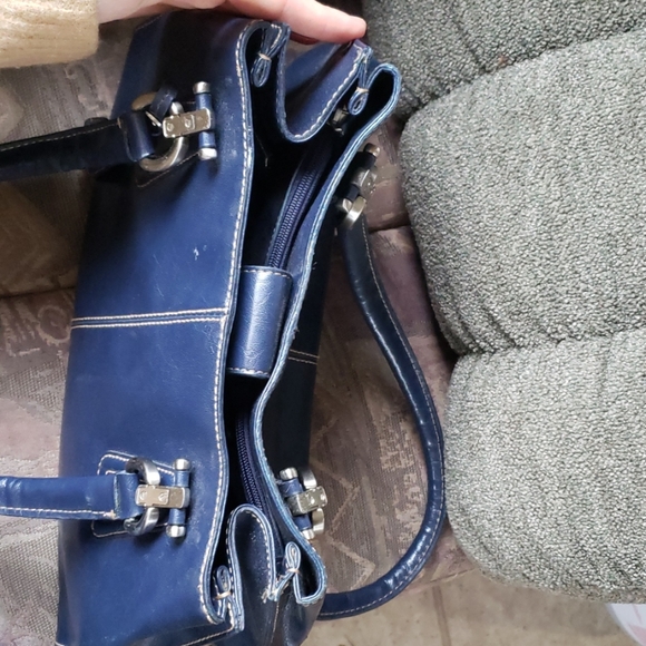 Liz Claiborne Blue Leatherlike Purse - Picture 4 of 8